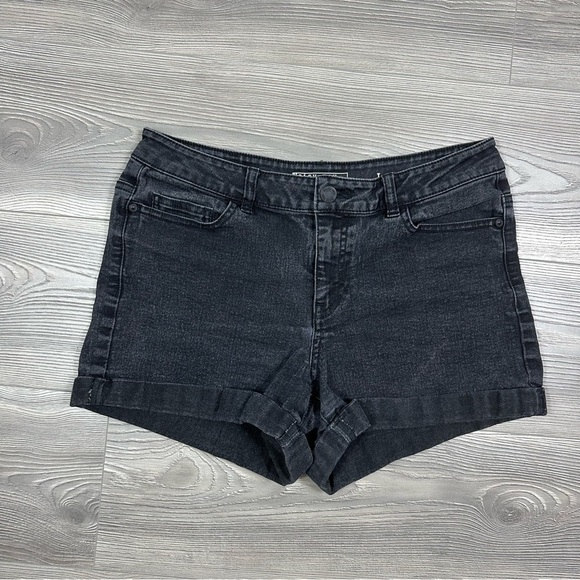 Noisy May Black Denim Shorts Rolled Hem L High Rise Casual Distressed - Picture 1 of 5